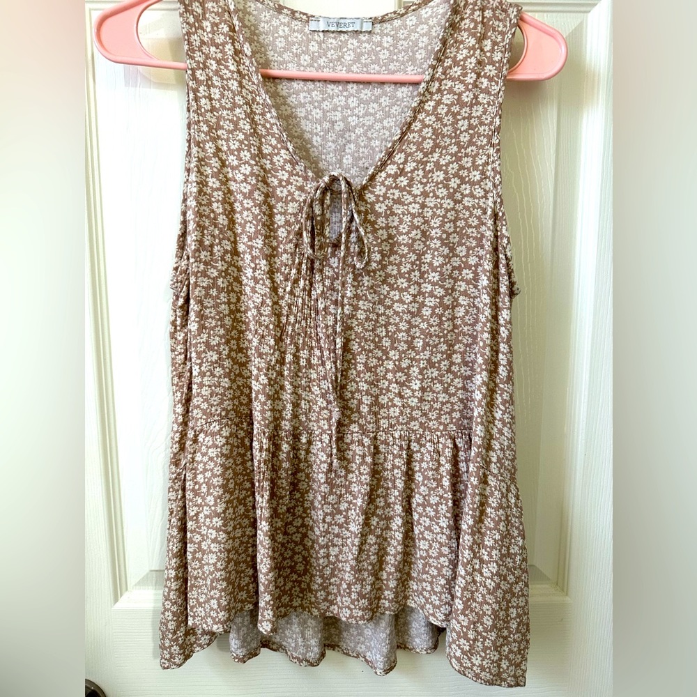 Floral Peplum Top 💜